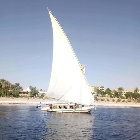Nile Felucca Adventure Hotel Aswan Eksteriør billede