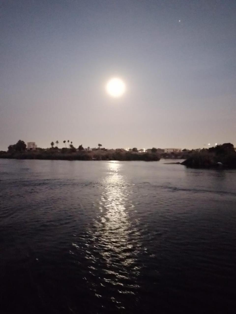 Nile Felucca Adventure Hotel Aswan Eksteriør billede