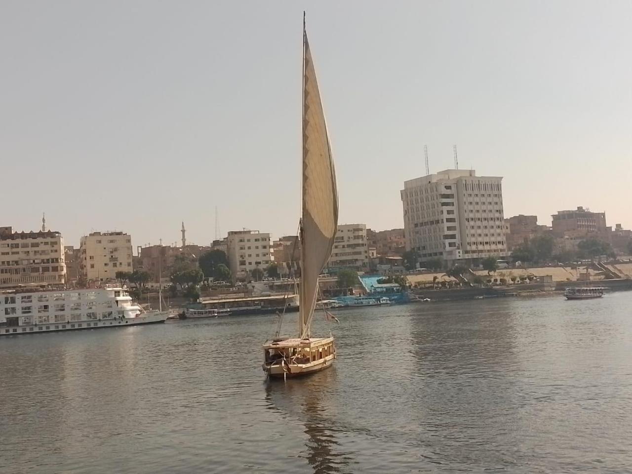 Nile Felucca Adventure Hotel Aswan Eksteriør billede
